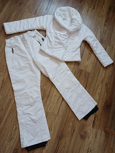 Biela zimná bunda, s