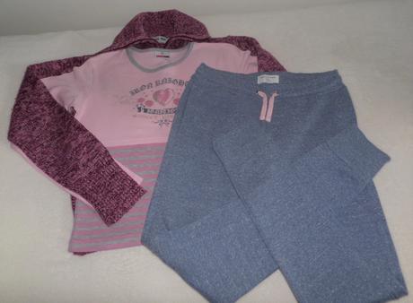 Teplé tepláky veľ.158 + tričko + sveter, 158–170