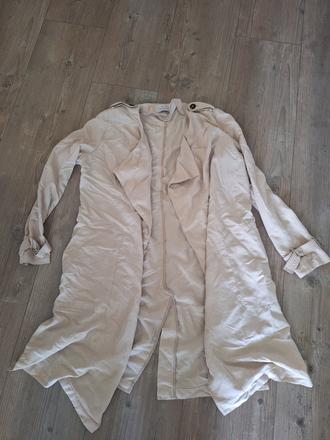 Plast bez zapínania bershka, bershka,l