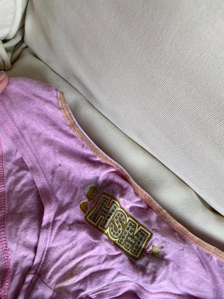 Spodné prádlo, 140