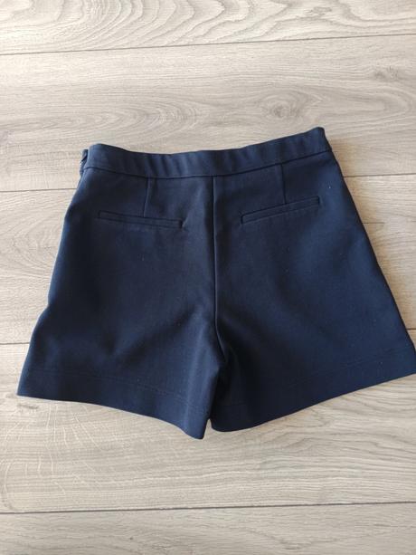 Sukňokraťasy, zara,140