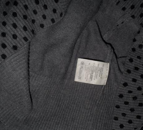 Bodkovaný svetrík, 176