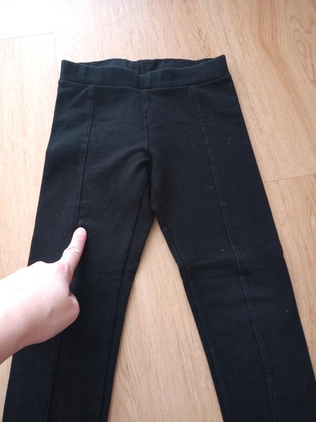 Čierne džegíny h&m, h&m,110