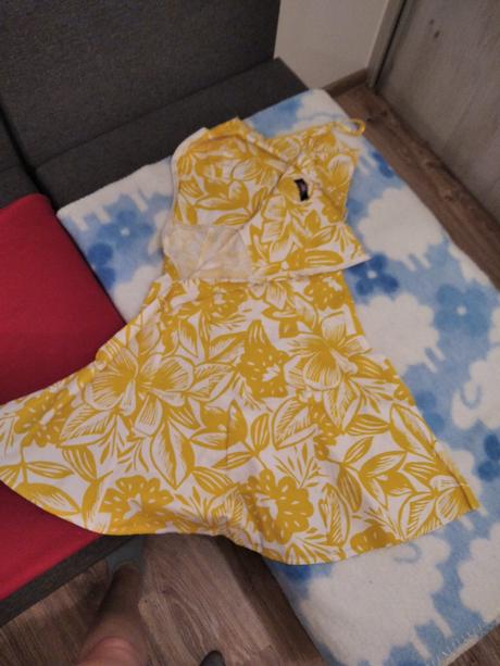 Šaty na ramienka veľkosť 36, 36