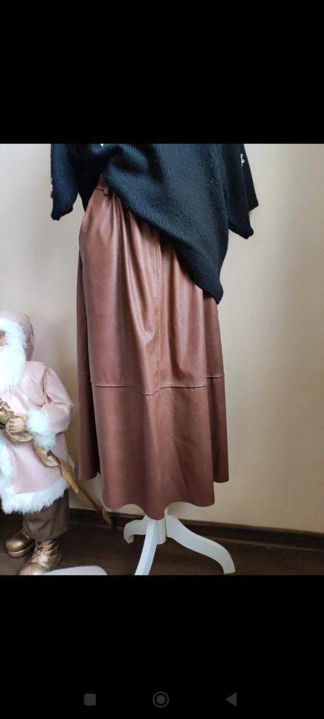 Dámska koženkova sukňa, 