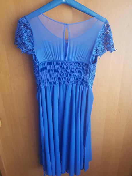 Kralovske modre saty, 42