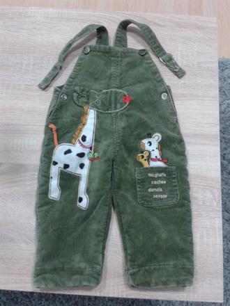 Menčestrove podsite nohavice, 80