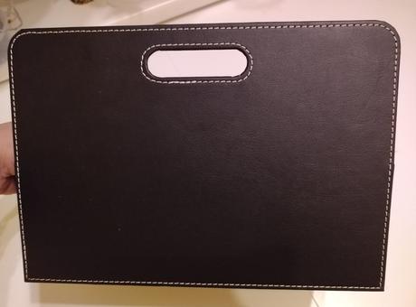 Stolový organizér, 