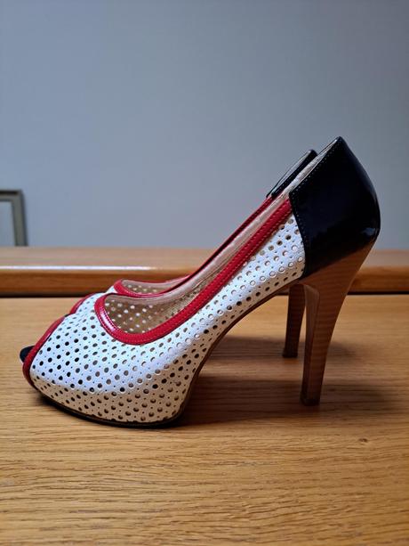 Dokonala nadcasova klasika, 39