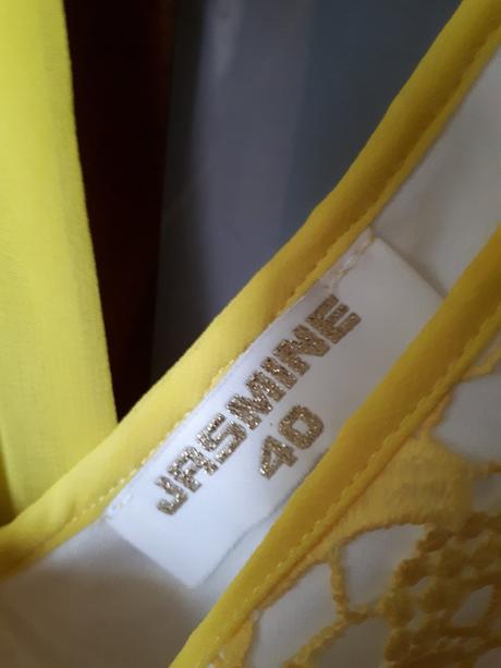 Dámske krajkové šaty, m