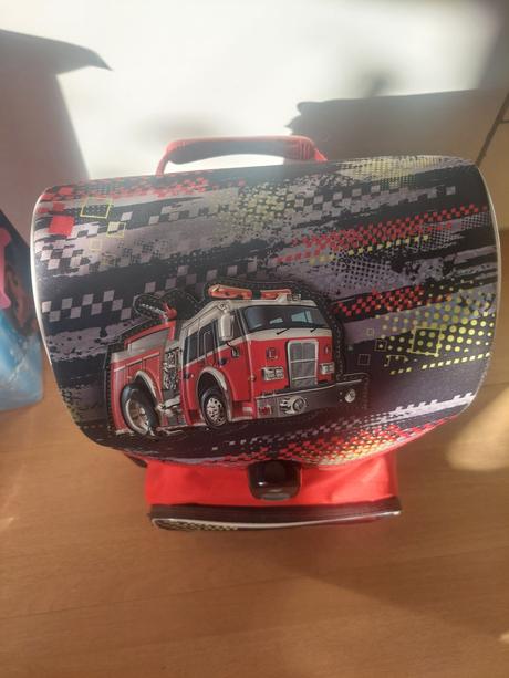 Školská taška, aktovka,