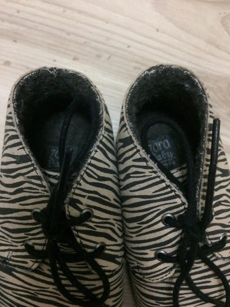 Jemne zateplené topanocky, zara,21