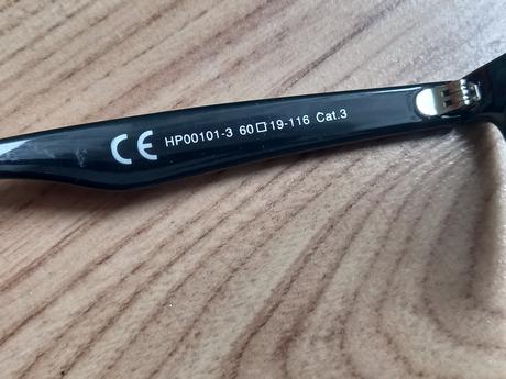 Okuliare slnečné detské polarizované čierne his, 