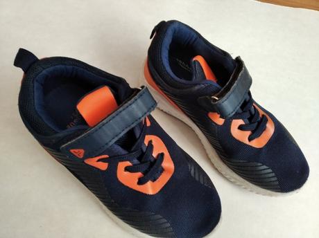 Tenisky junior league, 31