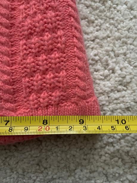 Dievcenska/damska čiapka, 