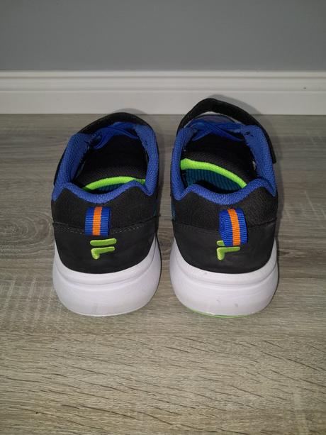 Tenisky vel.36 (predané), fila,36