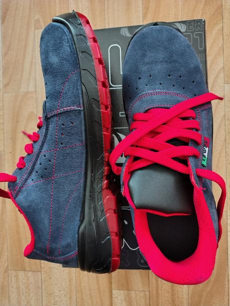 Bezpečnostné topánky vel. 41,unisex,nové,v záruke, 41