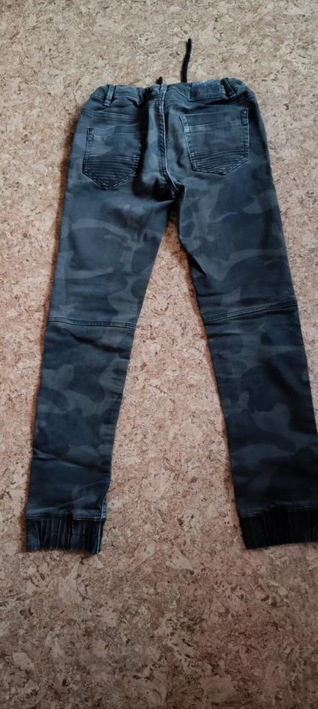 Rifle, chapter young,158