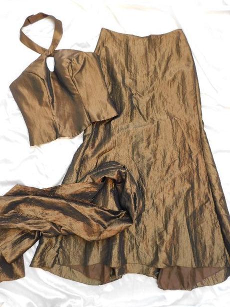 Luxusny komplet na spoločensku udalost, 42