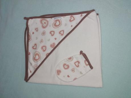 Osuška s rukavičkou pre novorodenca,