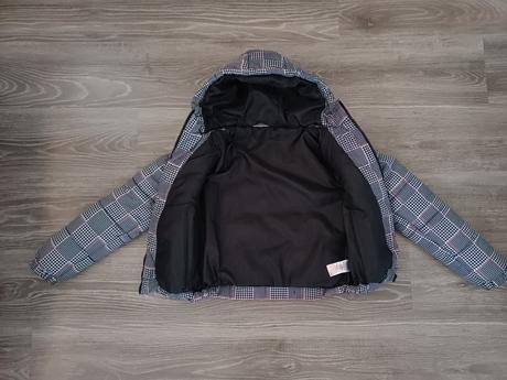 Prechodná bunda, 146