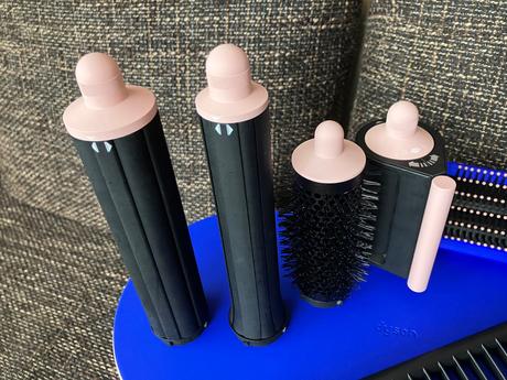 Dyson airwrap long complete blue blush,