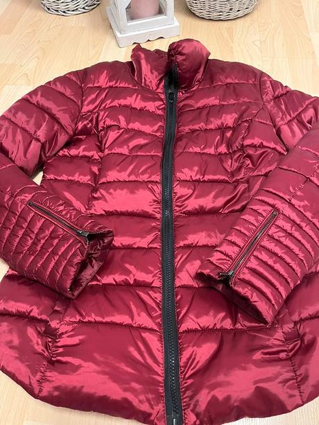 Vínovo červená/burgundy bunda, timeout,s