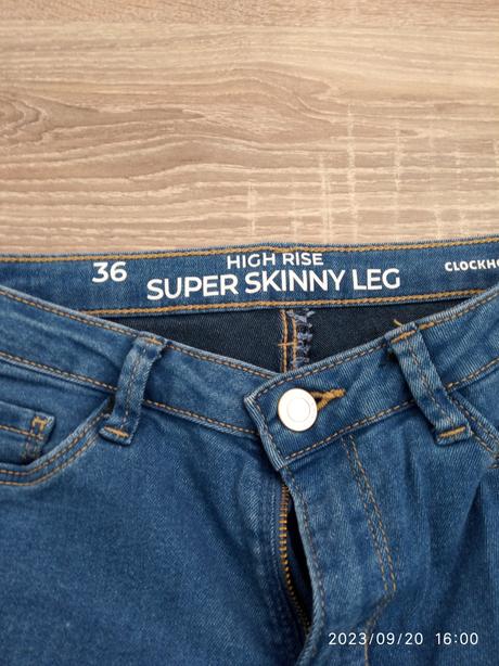 Rifle, clockhouse,36