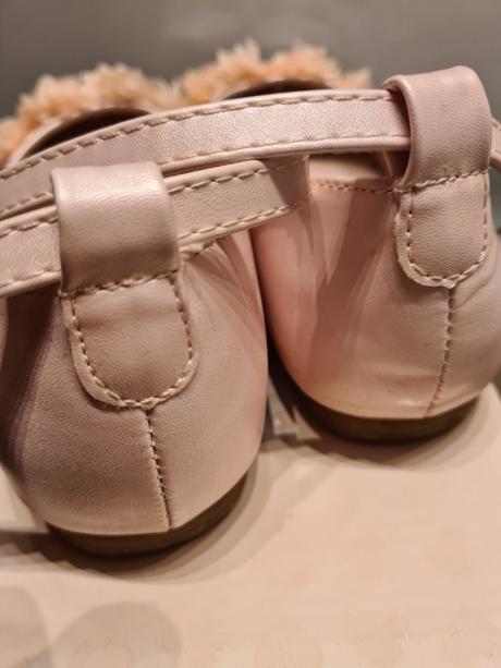 Ružové baleríny, nelli blu,34