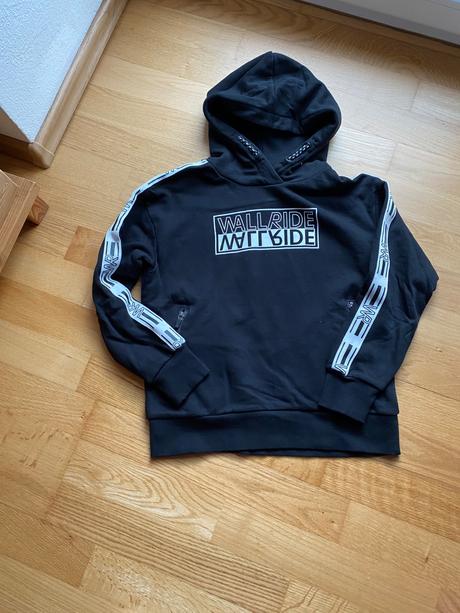 Mikina v top stave, lindex,134