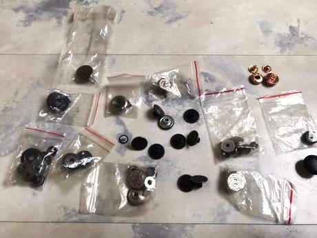 Kovová galantéria,