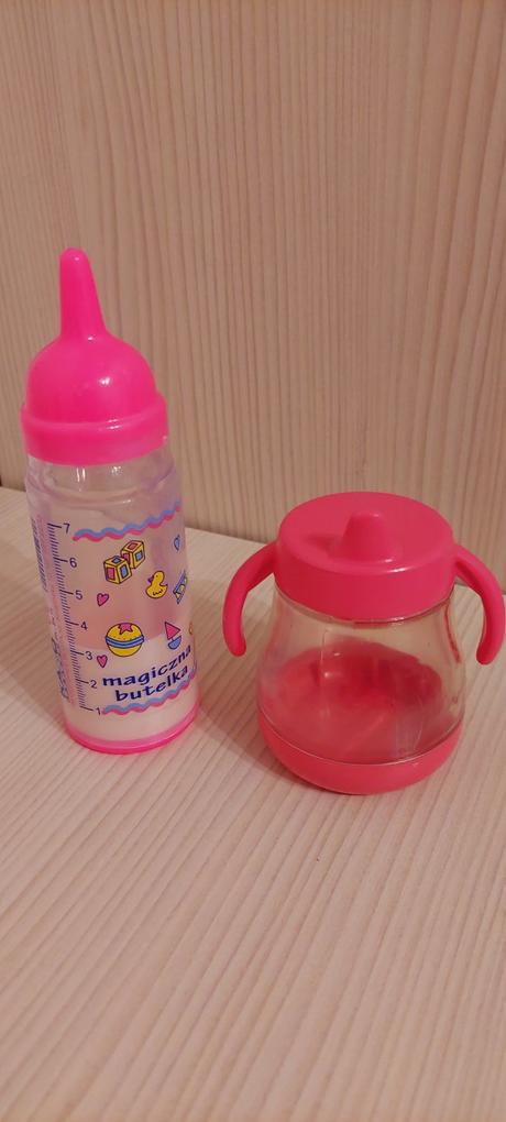 Flašky pre bábiky, 
