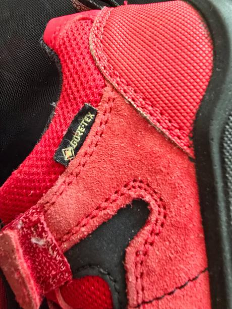 Tenisky goretex, superfit,27