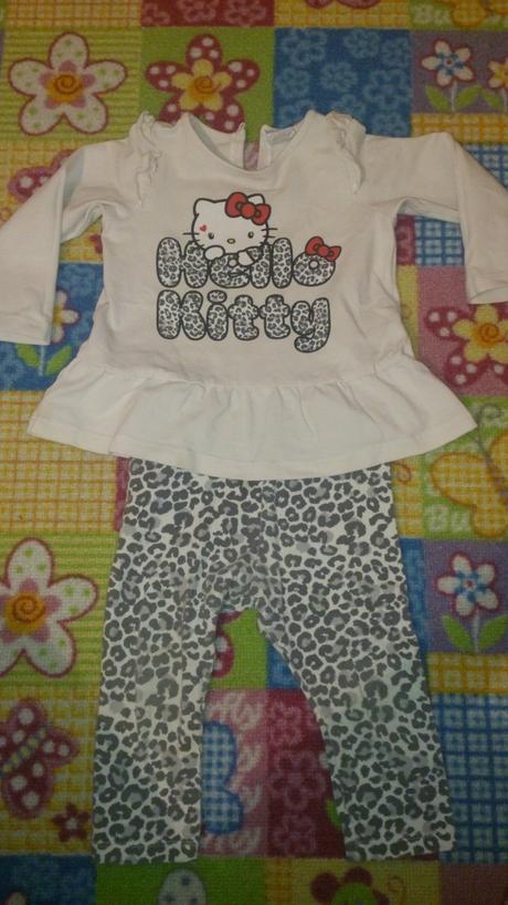 Krasna suprava hello kitty, h&m,74