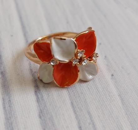 Prsteň oranžový kvet, top stav,