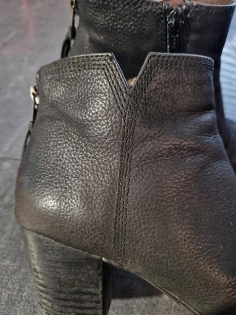 Kožené kotníkové topánky, 37