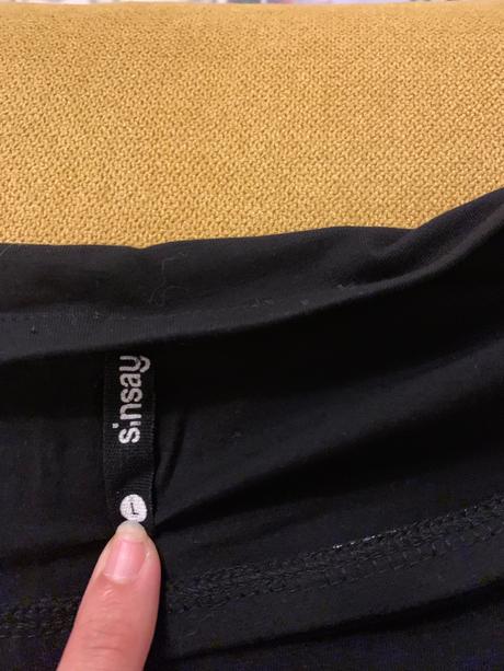 Elasticka cierna sukna, sinsay,m