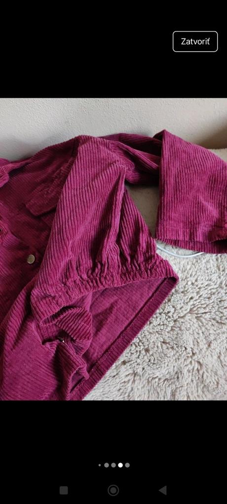 Dámska menčestrova bundička, 