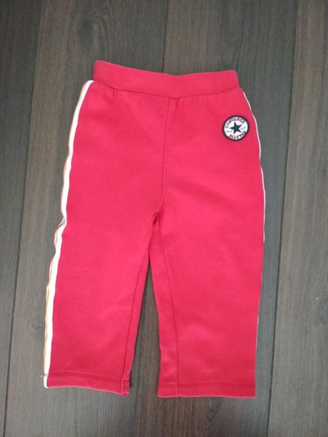 Chlapčenské tepláky, converse,92