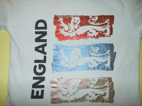 4ks tričko, tielko, kraťasy a klobúk england 86/92, 86