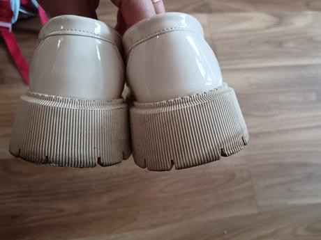 Topánky, mokasiny, 41