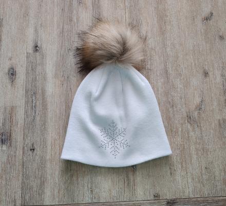 Biela čiapka s brmbolcom, 74