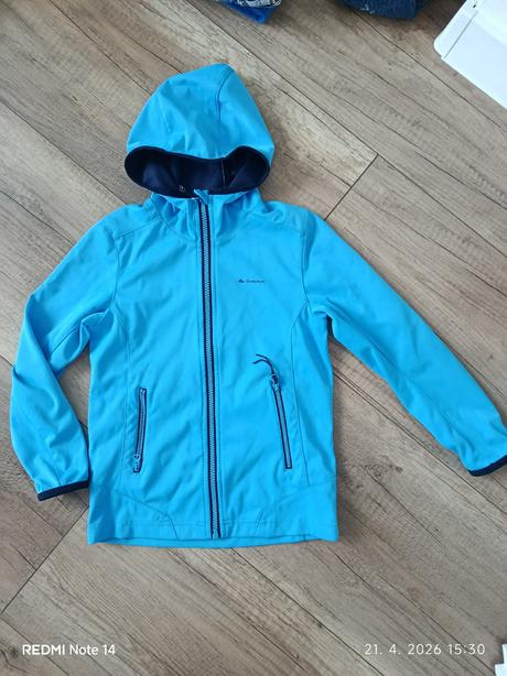 Softshellová bunda, decathlon,116