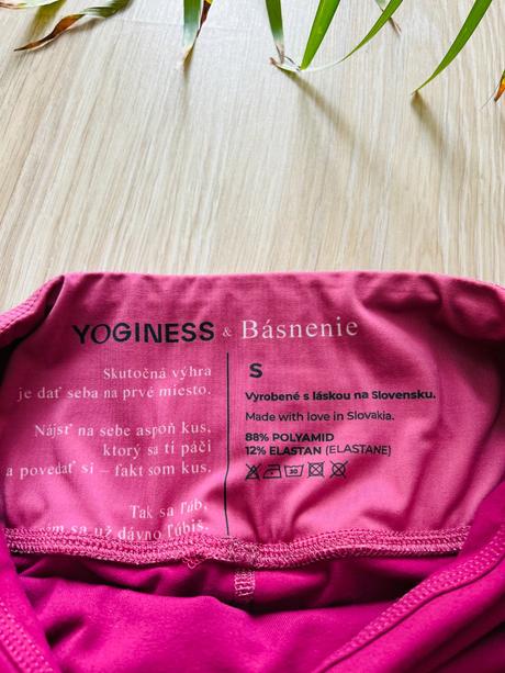 Krásne legíny slovenskej zn. yoginess x básnenie, s