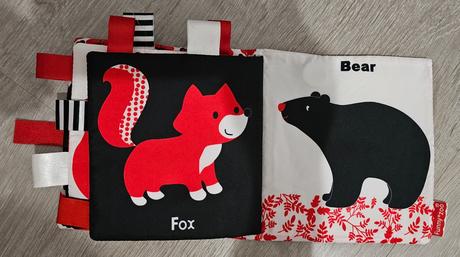 Senzorická knižka kontrastová čiernobiela s červen, 