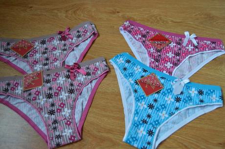 Detské nohavičky máša a medveď s čerešničkami, <50 - 170