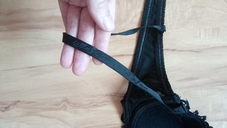 Čierna čipkovaná korzetová podprsenka, 80c