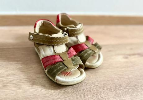 Kozene sandalky 24, 24