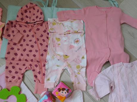 Balík oblečenia pre dievčatko 50/80 0/18 mesiac,