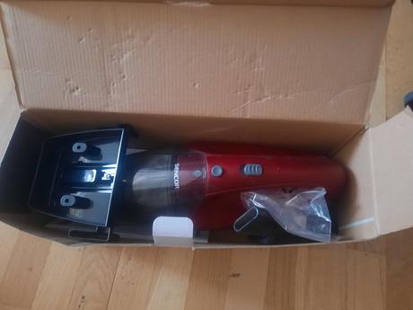 Ručný vysávač, sencor